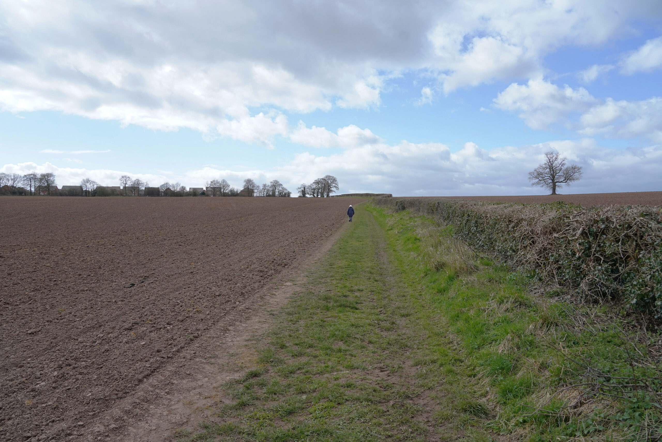 Countryside hill near Mackworth, Derbyshire, photographed along an uphill walking route.